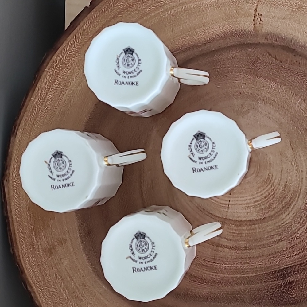 Vintage *RARE* Royal Worcester and Paragon espresso set EUC - Picture 8 of 13